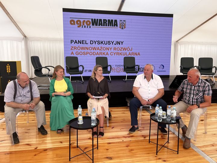 Podczas targów "AgroWARMA 2023" Dyrektorka CWO Marta Wangin uczestniczyła w panelu poświęconemu modelowi gospodarki o obiegu zamkniętym (GOZ)
